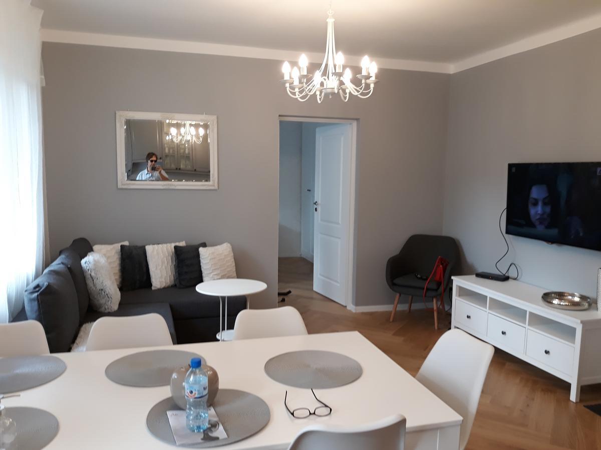 2 Bedroom City Center Apartment Katowice Eksteriør billede